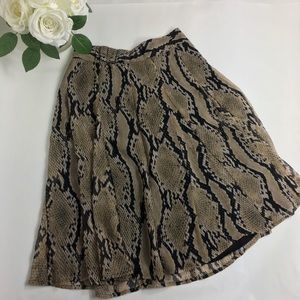 SNAKE PRINT SKIRT KNEE LENGTH EUC